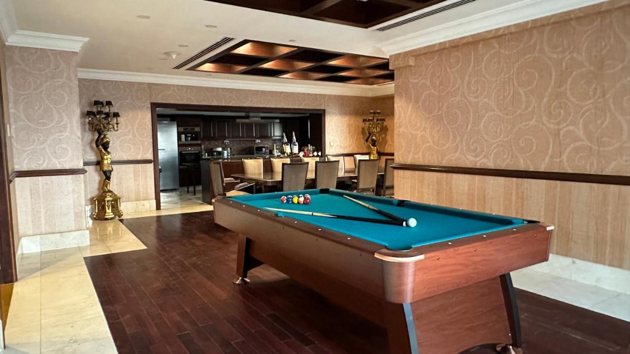 Hostel Neyar Beach Vibes - The Penthouse Dubaj Exteriér fotografie
