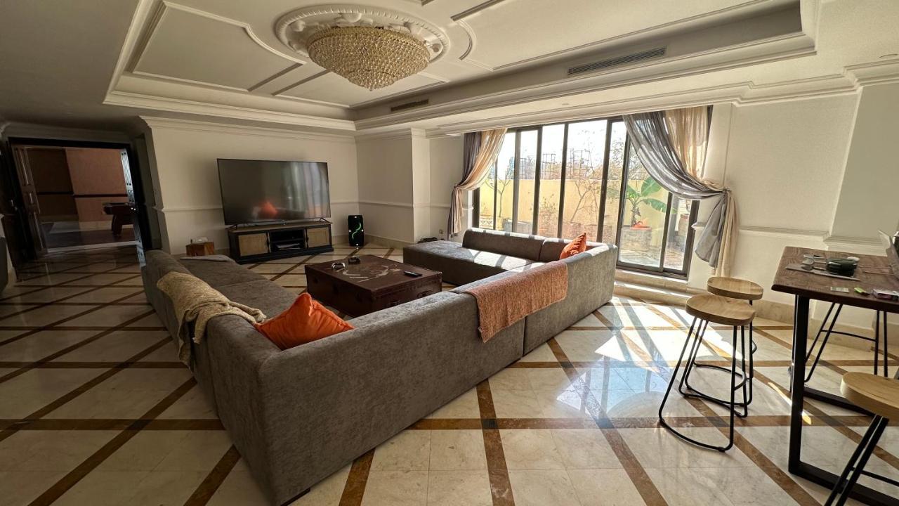 Hostel Neyar Beach Vibes - The Penthouse Dubaj Exteriér fotografie