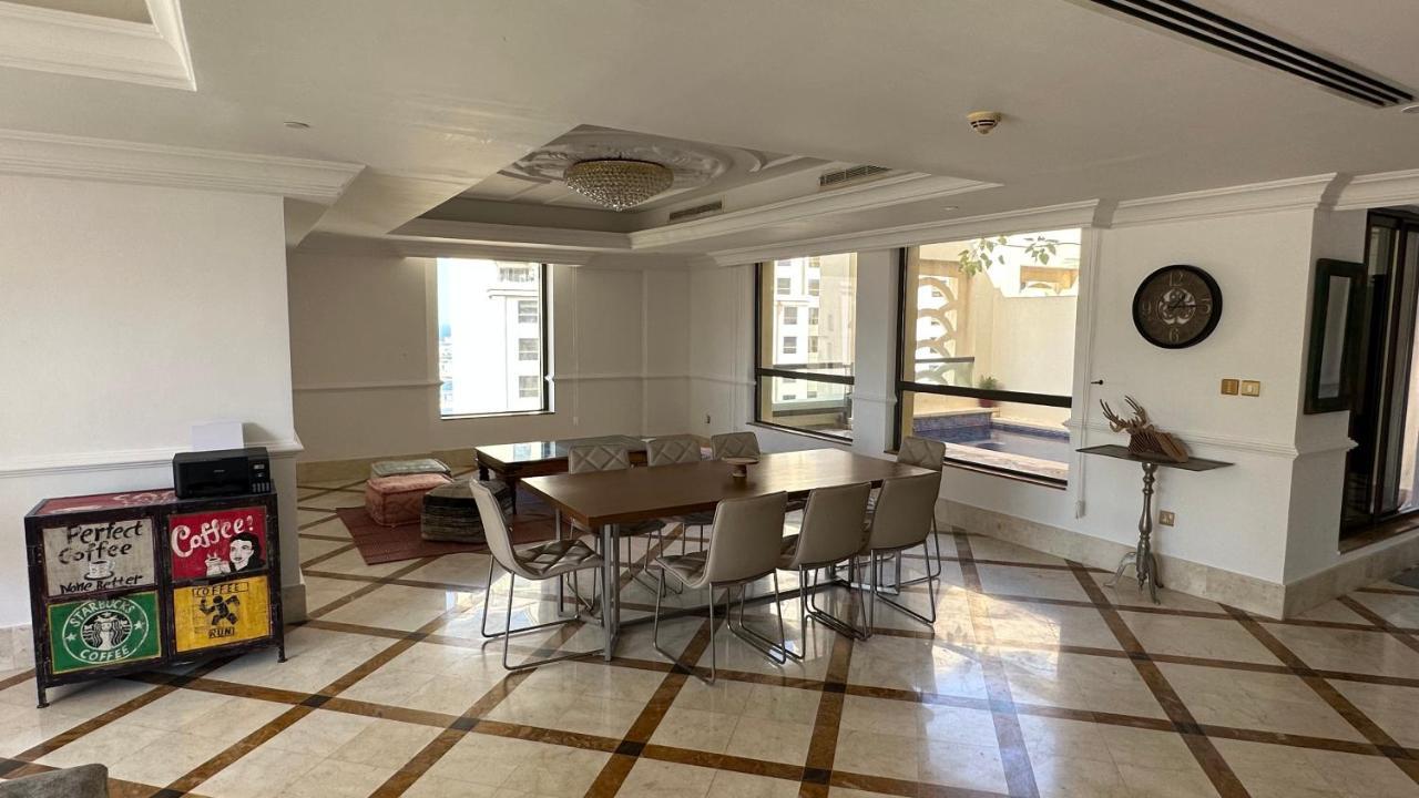 Hostel Neyar Beach Vibes - The Penthouse Dubaj Exteriér fotografie